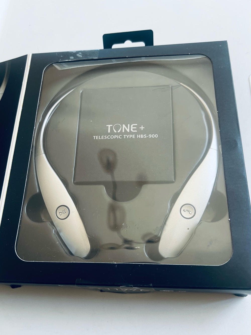 Stereo Telescopic Type HBS-900 Neckband Headphones - Silver New open the Box